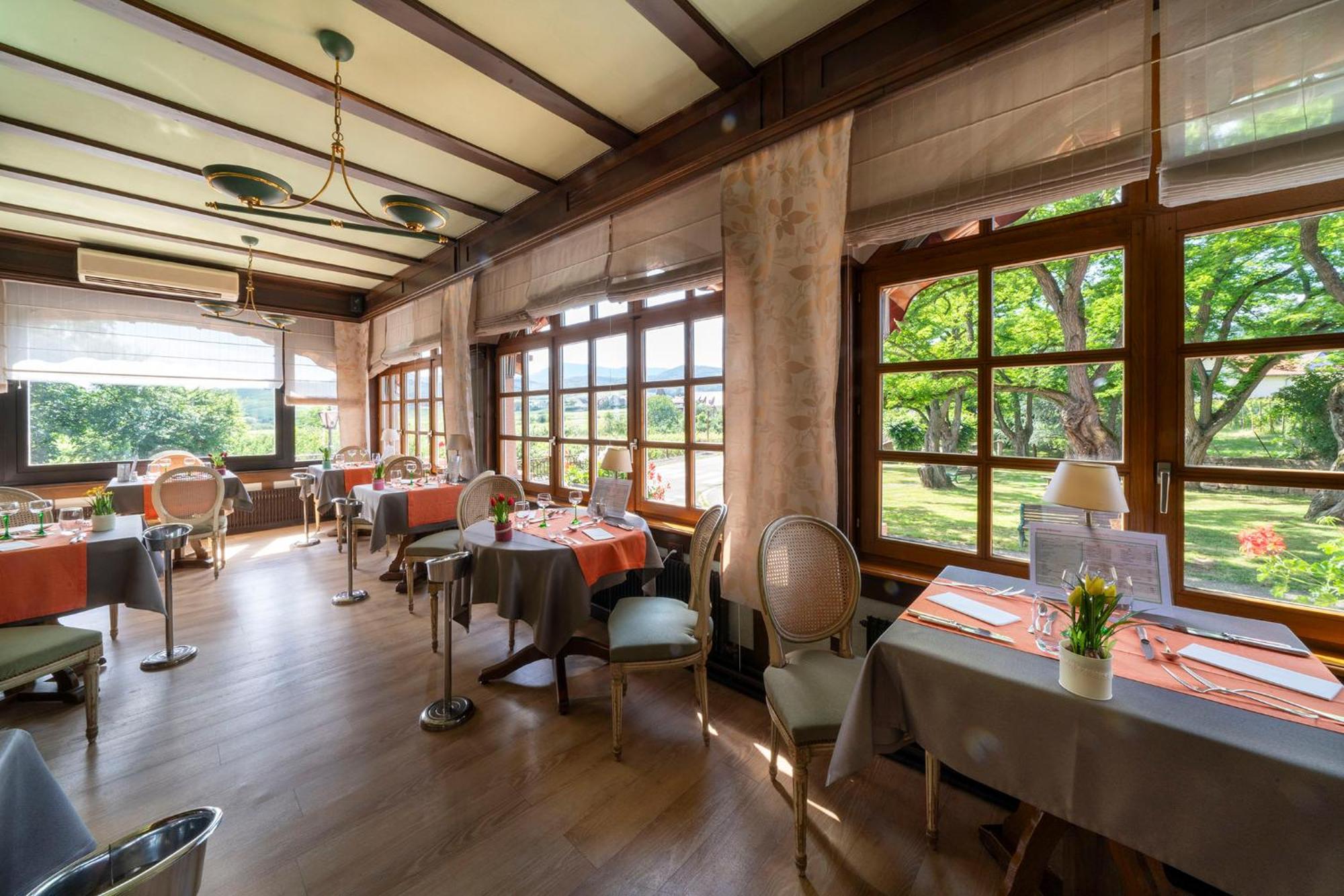 Hotel Munsch Restaurant & Wellness, Colmar Nord - Haut-Koenigsbourg Saint-Hippolyte  Exterior foto